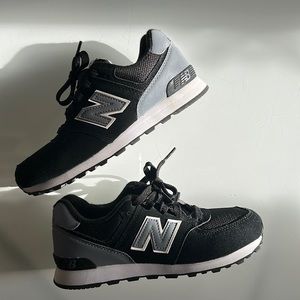 New Balance 574 size3 Black, Gray, and White